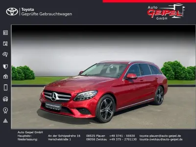 Gebraucht Mercedes C300 Avantgarde 258 PS (189 kW) 2020 Rot Limousine