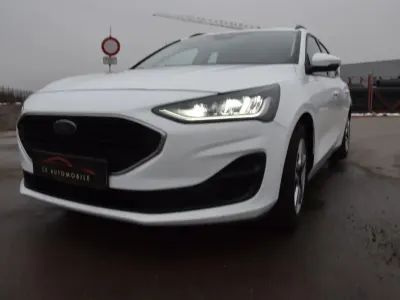 Używany Ford Focus Cool & Connect 120 KM (88 kW) 2022 Biały Kombi