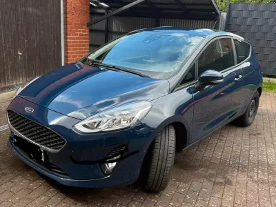 Gebraucht Ford Fiesta Cool & Connect 71 PS (52 kW) 2019 Blau Kleinwagen