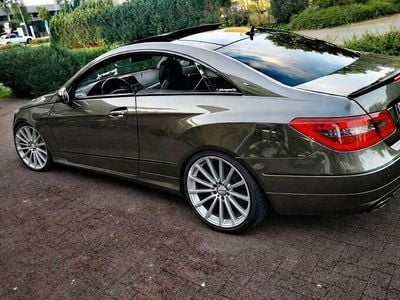 Gebraucht 2010 Mercedes E500 Coupé | 10.999 € (Etwas zu teuer)
