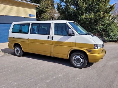 gebraucht VW T4 T4mit Camper-Möglichkeit voll fahrtüchtig