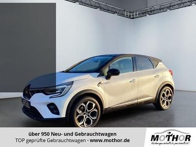 Himalayaweiß / onyxschwarz Gebraucht 2023 Mitsubishi ASX Top SUV | 26.880 €