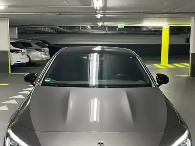 Gebraucht Mercedes CLA180 136 PS (100 kW) 2023 Grau Limousine