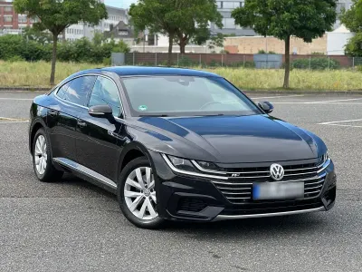 Gebraucht VW Arteon R-line 239 PS (175 kW) 2017 Schwarz Kleinwagen