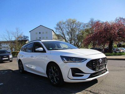 Usata Ford Focus ST-Line X 120 CV (88 kW) 2022 Bianco Berlina