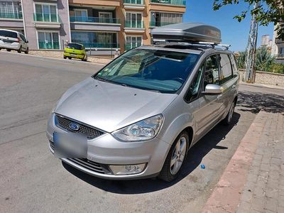 Silber Gebraucht 2008 Ford Galaxy Van / Kleinbus | 5.950 € (Teuer)