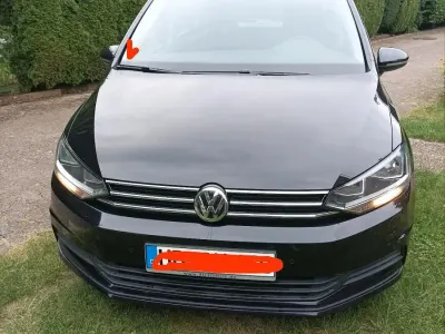 Gebraucht VW Touran 116 PS (85 kW) 2018 Schwarz Van / Kleinbus