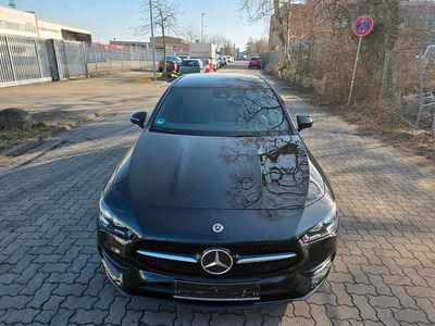 Gebraucht Mercedes CLA180 136 PS (100 kW) 2022 Schwarz Limousine