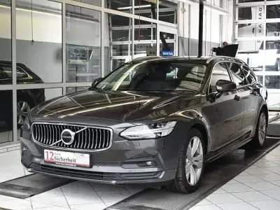 Brugt Volvo V90 Momentum 197 HK (144 kW) 2021 Grå Stationcar