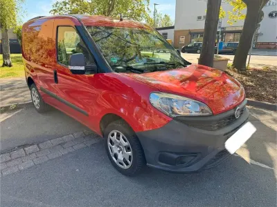 Brugt Fiat Doblò 95 HK (69 kW) 2015 Rød MPV