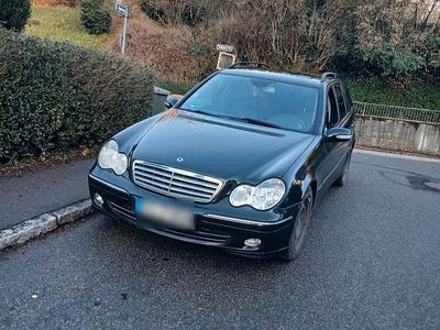 Gebraucht Mercedes C230 Avantgarde 193 PS (141 kW) 2005 Schwarz Kombi