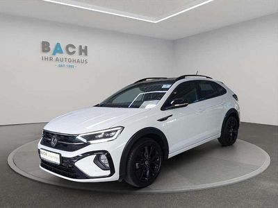 Weiß/schwarz Gebraucht 2024 VW Taigo R-line SUV | 27.690 € (Fairer Preis)