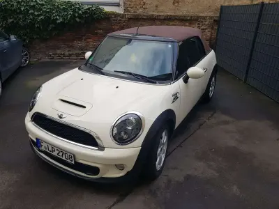 Gebraucht Mini Cooper S Cabriolet 184 PS (135 kW) 2011 Beige Cabrio