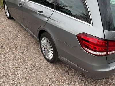 Gebraucht Mercedes E220 170 PS (125 kW) 2014 Kombi