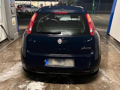 Blau Gebraucht 2009 Fiat Punto Kleinwagen | 1.700 €