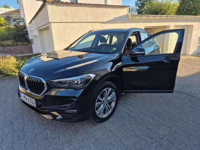 Gebraucht BMW X1 Sport Line 136 PS (100 kW) 2020 Schwarz SUV