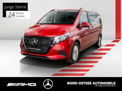 Gebraucht Mercedes V220 163 PS (119 kW) 2025 Hyazinthrot metallic Van / Kleinbus