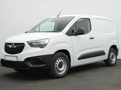 Neu Opel Combo-e Life Basis 100 kW (136 PS) 2025 Kaolinweiß Van