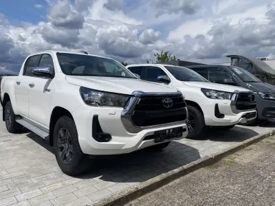 Gebraucht Toyota HiLux Comfort 150 PS (110 kW) 2021 Weiß Pickup