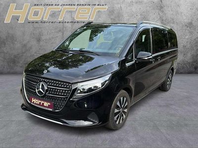 Obsidianschwarz metallic Gebraucht 2024 Mercedes V300 Avantgarde Van / Kleinbus | 65.840 € (Fairer Preis)