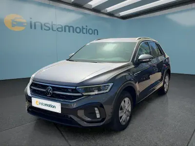 Usata VW T-Roc 150 CV (110 kW) 2023 Grigio SUV