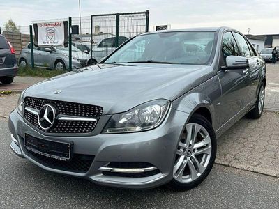 Usata Mercedes C200 136 CV (100 kW) 2012 Argento Berlina