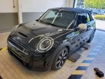 Gebraucht Mini Cooper S Cabriolet 178 PS (130 kW) 2022 Midnight black ii Cabrio