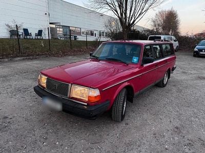 Gebraucht Volvo 240 116 PS (85 kW) 1993 Rot Kombi