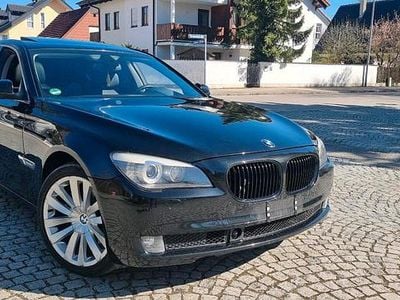 Second-hand BMW 730 245 CP (180 kW) 2009 Negru Berlinǎ