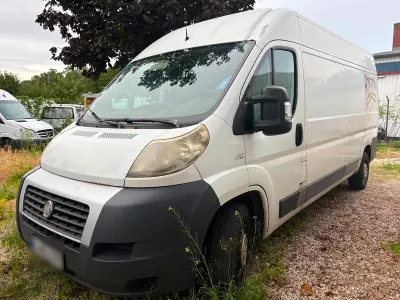 Gebraucht Fiat Ducato 130 PS (95 kW) 2012 Weiß Van