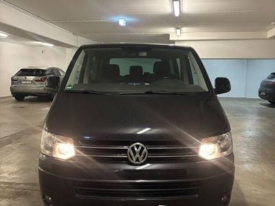 Gebraucht VW Caravelle 136 PS (100 kW) 2012 Schwarz Van / Kleinbus