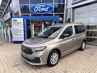 Silber Gebraucht 2022 Ford Tourneo Connect Titanium Van / Kleinbus | 25.490 € (Fairer Preis)
