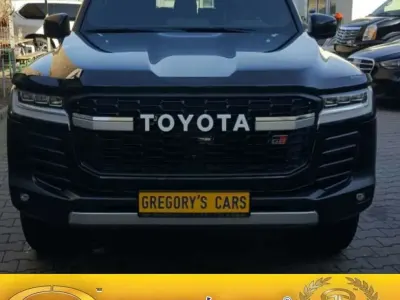 Neu Toyota Land Cruiser Sport 415 PS (305 kW) 2026 Black ravon SUV
