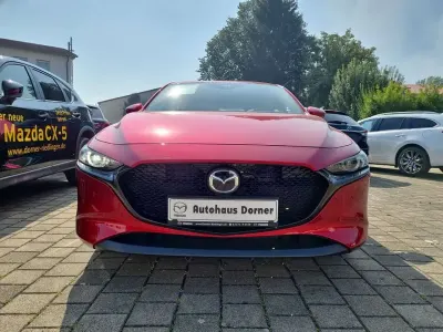 Gebraucht Mazda 3 Exclusive-Line 150 PS (110 kW) 2024 Soul red crystal m Limousine