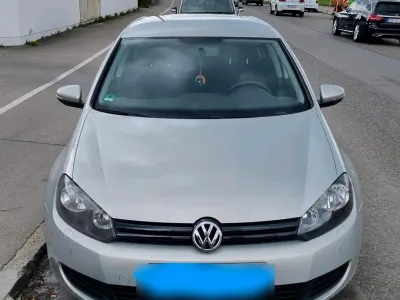 Gebraucht VW Golf VI 80 PS (58 kW) 2011 Grau Limousine
