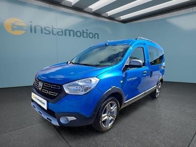 Usata Dacia Dokker 131 CV (96 kW) 2020 Blu Monovolume