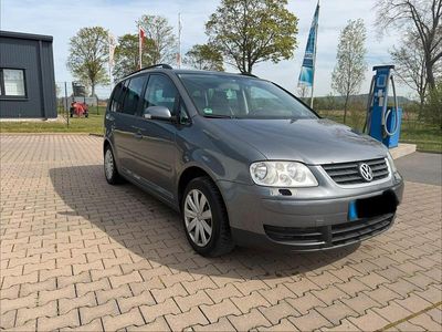 Second-hand VW Touran 105 CP (77 kW) 2006 Gri Monovolum