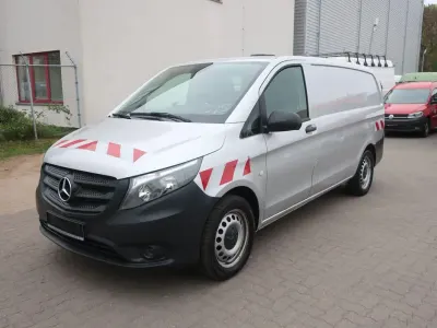 Gebraucht Mercedes Vito 136 PS (100 kW) 2016 Silber Van