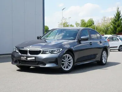 Gebraucht BMW 320 Advantage 190 PS (139 kW) 2020 Grau Limousine