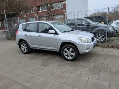 Gebraucht Toyota RAV4 Sol 152 PS (111 kW) 2006 Silver metallic SUV
