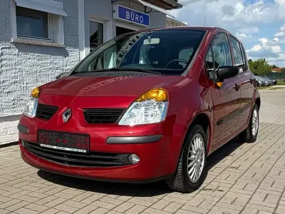Gebraucht Renault Modus 88 PS (64 kW) 2006 Rot Van / Kleinbus