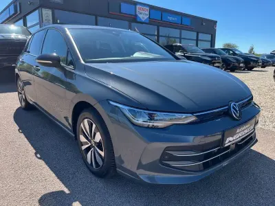Gebraucht VW Golf VIII Goal 116 PS (85 kW) 2025 Grau Limousine