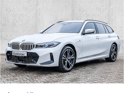 Usata BMW 330e Comfort Edition 292 CV (214 kW) 2024 Bianco Station wagon
