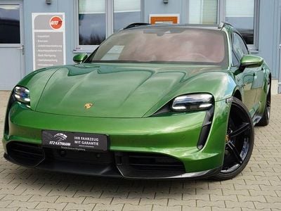 Second-hand Porsche Taycan Sport Turismo 559 kW (761 CP) 2022 Verde Berlinǎ