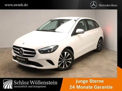 Gebraucht Mercedes B250e Style 218 PS (160 kW) 2022 Weiß Van / Kleinbus