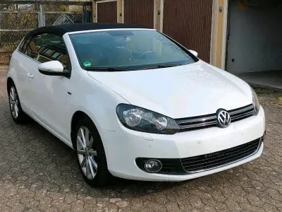 Gebraucht VW Golf Cabriolet LOUNGE 105 PS (77 kW) 2015 Weiß Cabrio