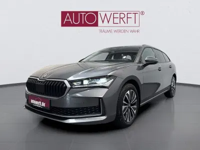 Gebraucht Skoda Superb Drive 150 PS (110 kW) 2025 Grau Kombi