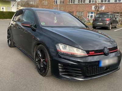 gebraucht VW Golf VII gti 2.0 dsg Performance