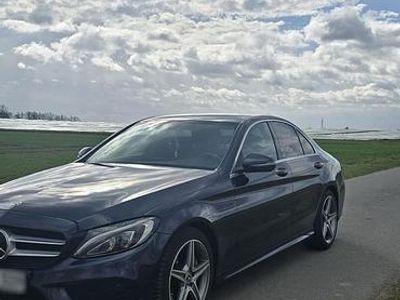 Gebraucht Mercedes C220 AMG 190 PS (139 kW) 2017 Blau Limousine