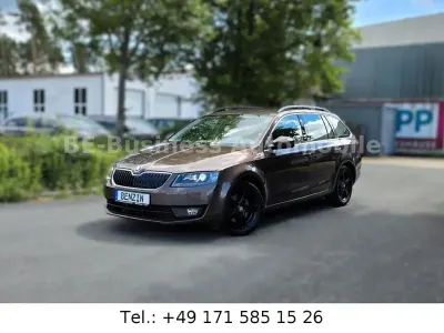 Gebraucht Skoda Octavia Elegance 179 PS (131 kW) 2014 Braun Kombi